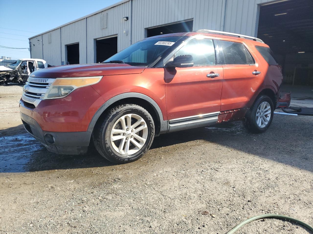 FORD EXPLORER XLT