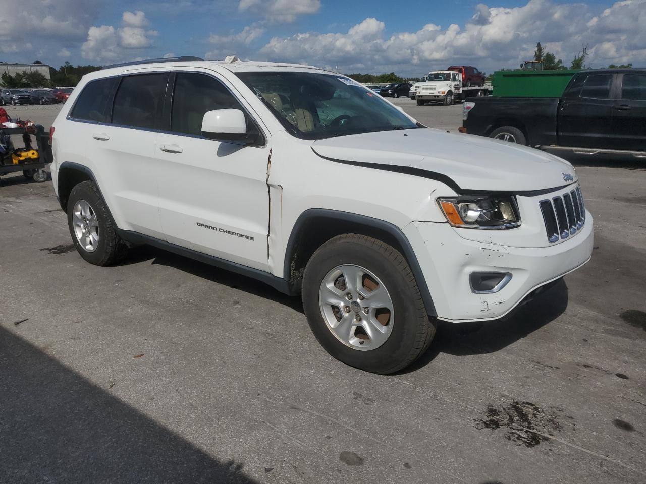 JEEP GRAND CHEROKEE LAREDO