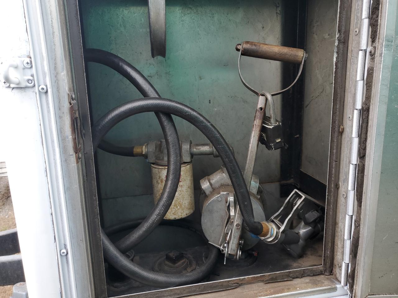 Lot #3301629639 2012 WELLS CARGO UNKNOWN