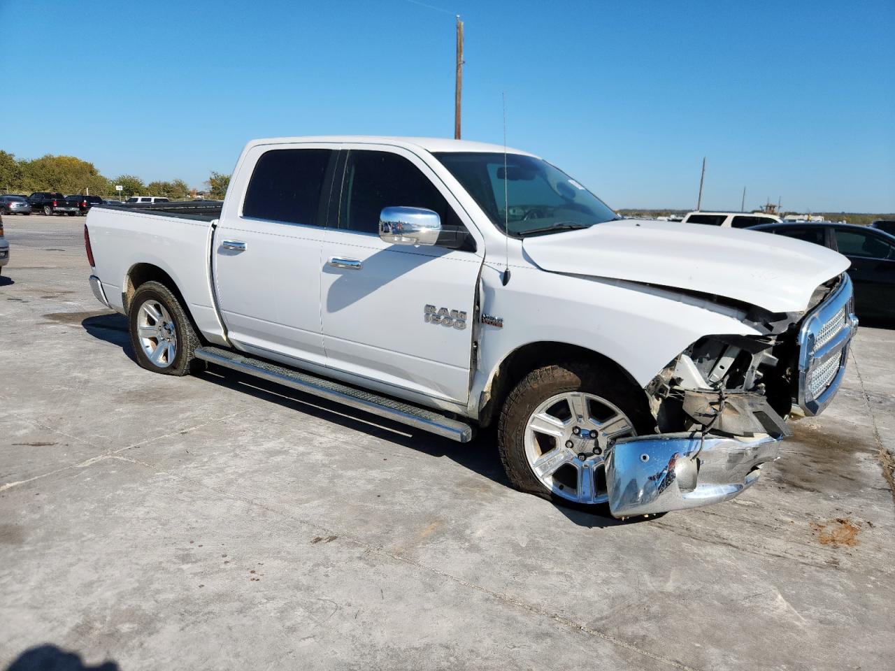 RAM 1500 SLT