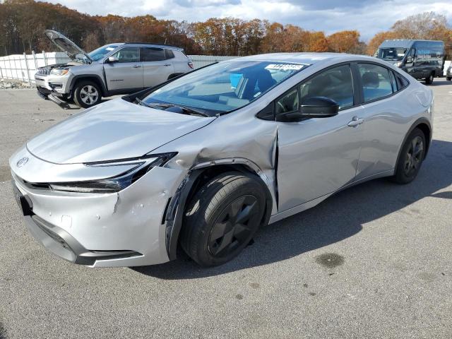 Global Auto Auctions: 2025 TOYOTA PRIUS LE