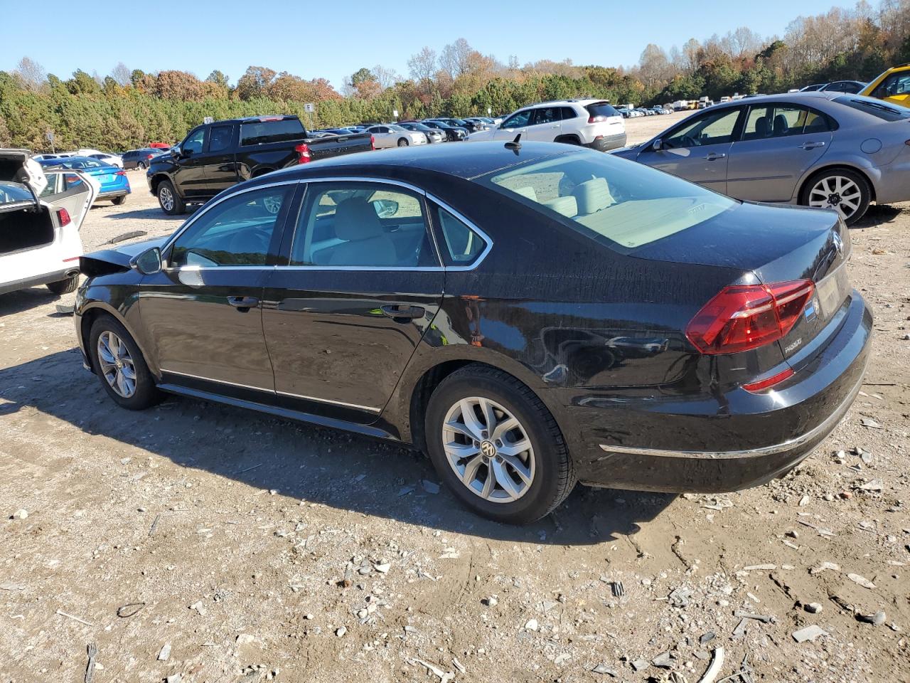 VOLKSWAGEN PASSAT S