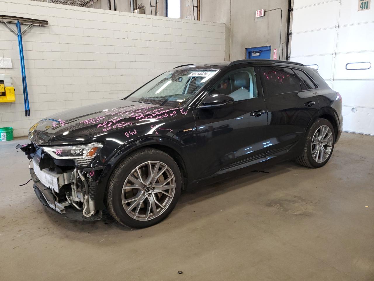 AUDI E-TRON PRESTIGE