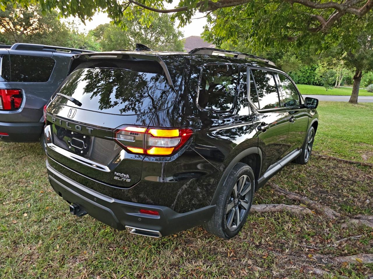 HONDA PILOT ELITE