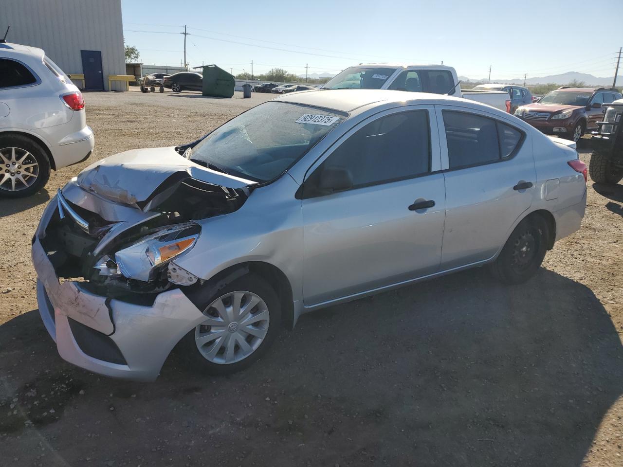 NISSAN VERSA S