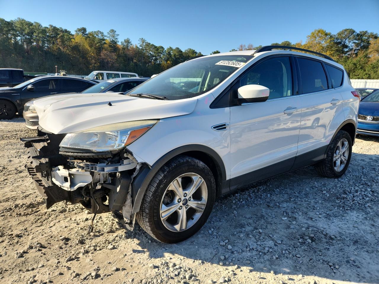 FORD ESCAPE SE