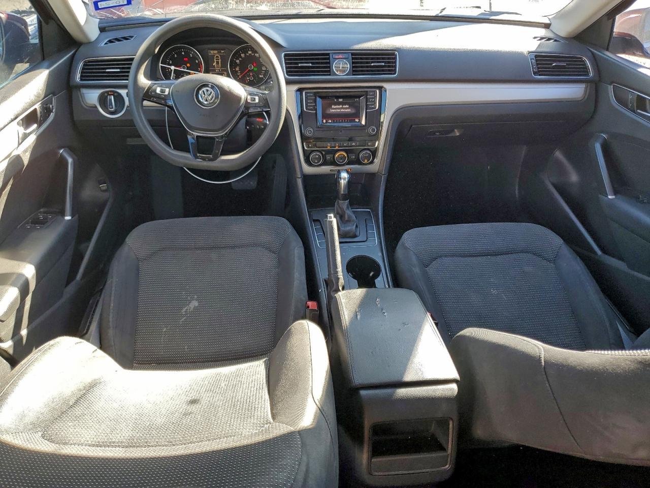 Lot #3318053374 2016 VOLKSWAGEN PASSAT S