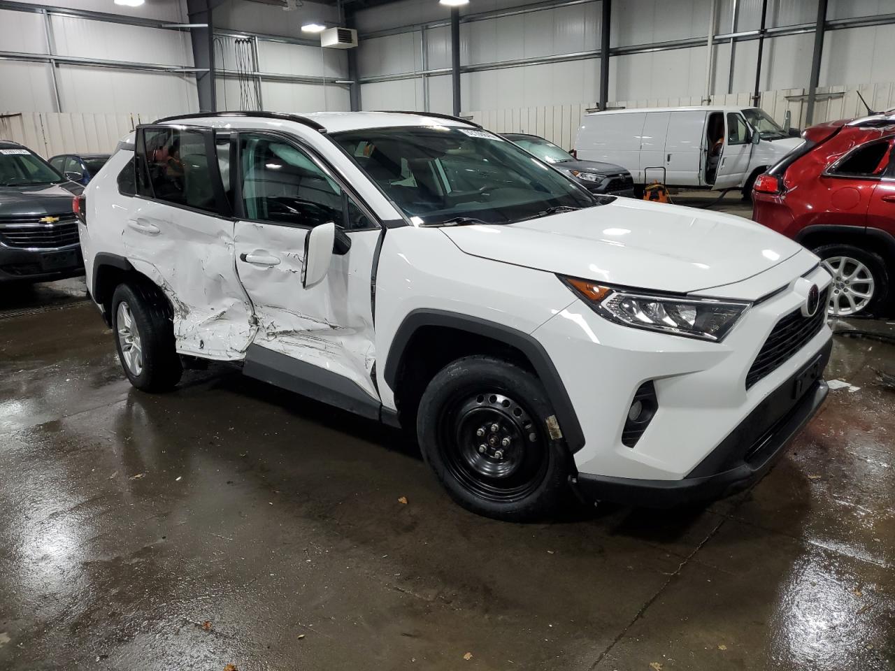 TOYOTA RAV4 XLE