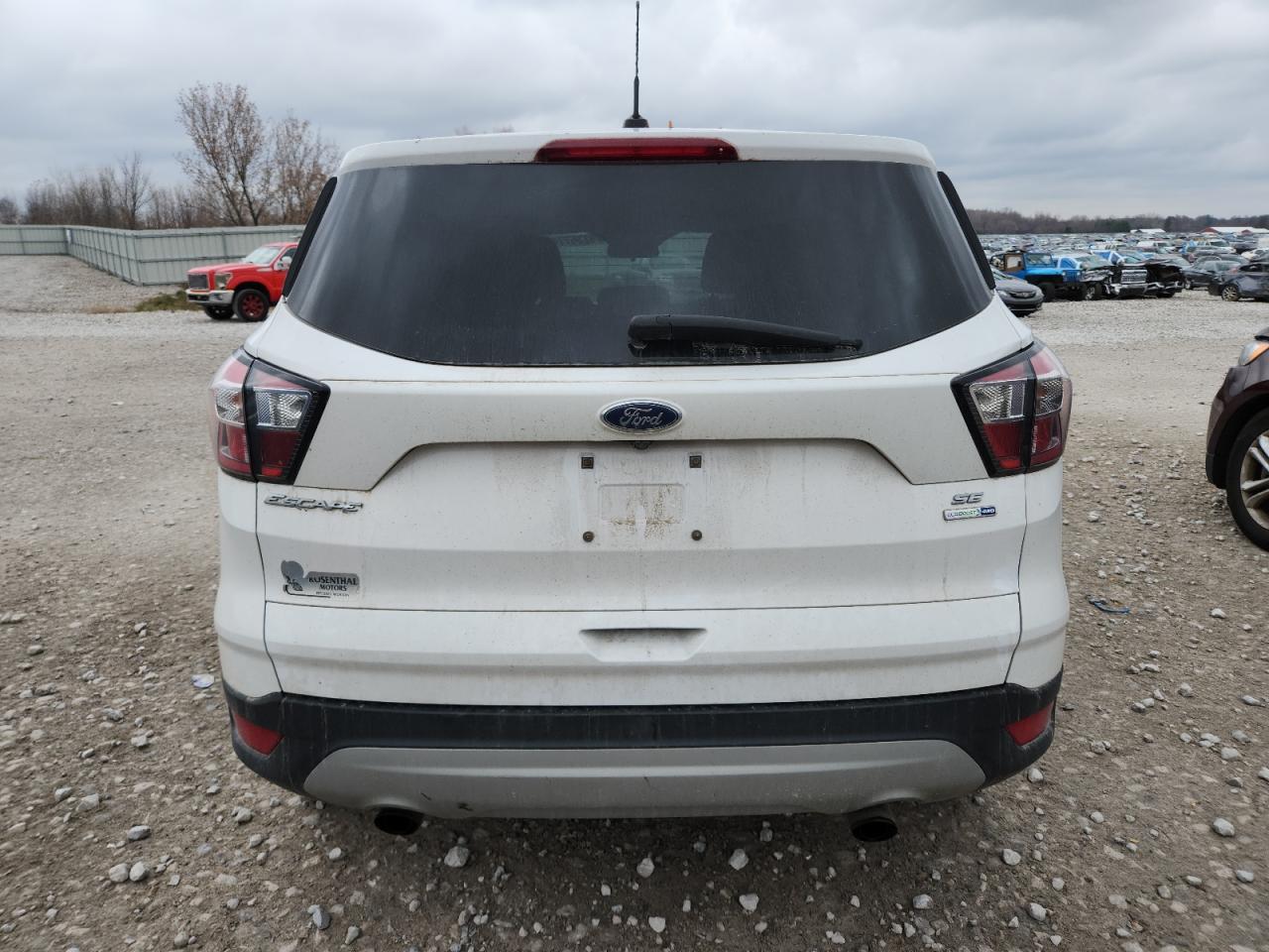 FORD ESCAPE SE