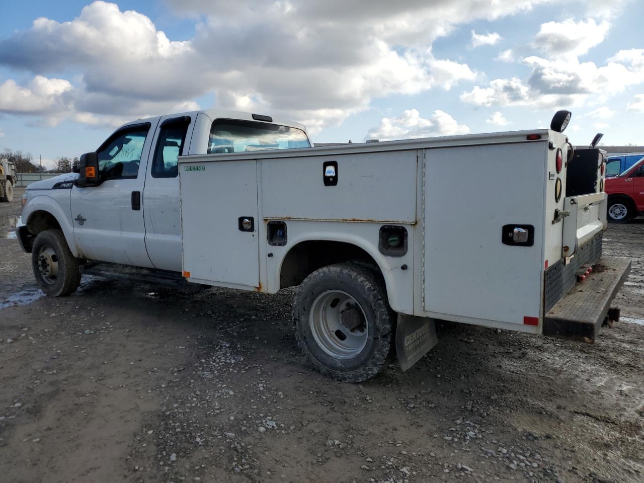 FORD F-350 SUPER DUTY
