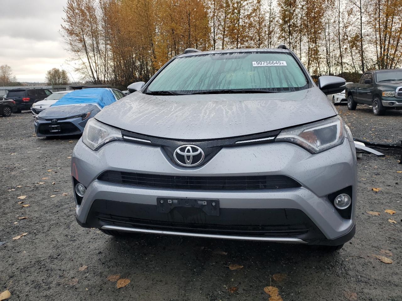 TOYOTA RAV4 XLE