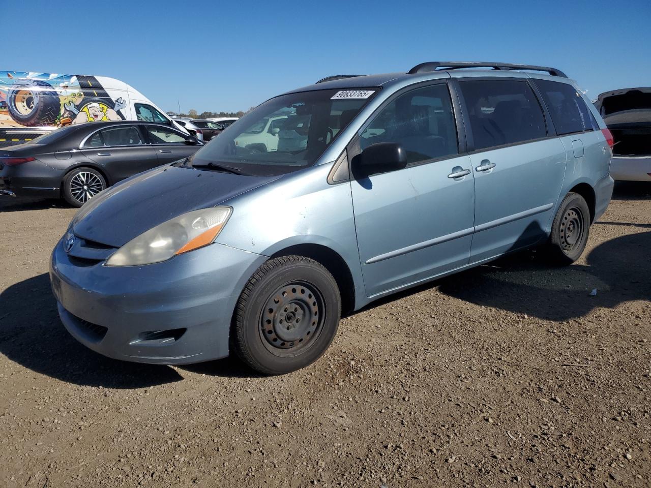 Lot #3296409644 2009 TOYOTA SIENNA CE