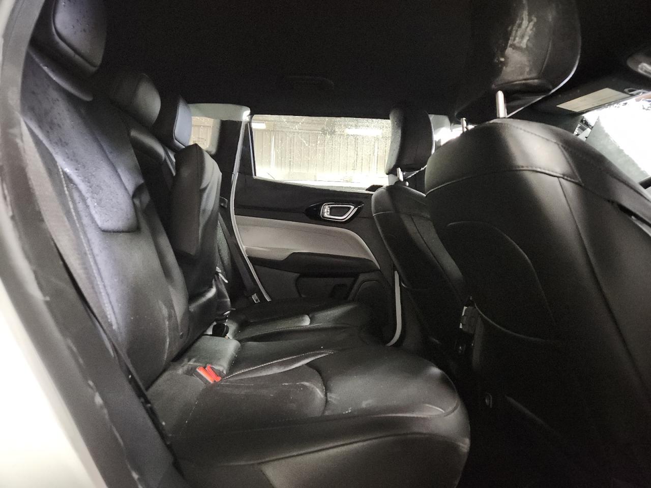 JEEP COMPASS LIMITED