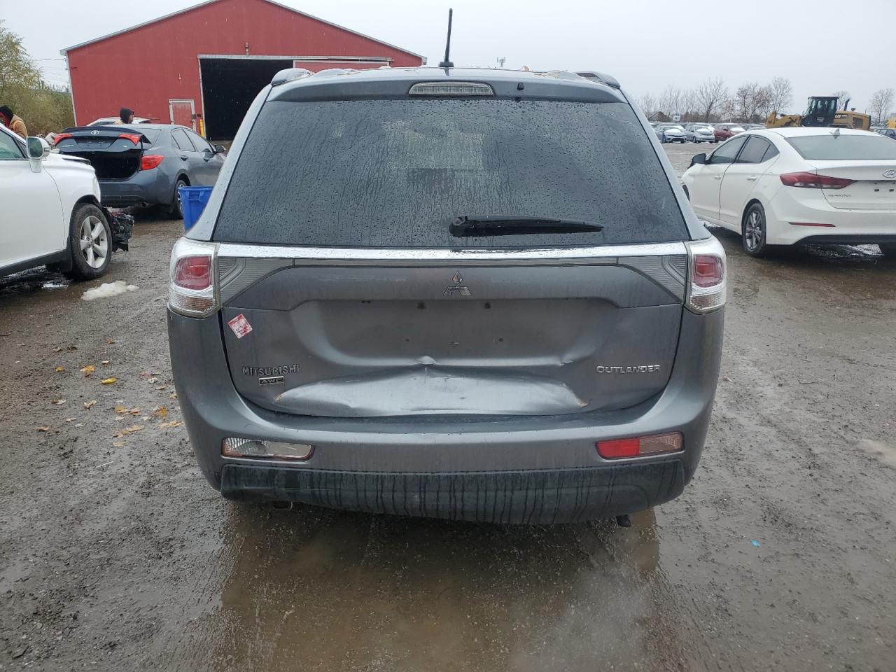 MITSUBISHI OUTLANDER ES