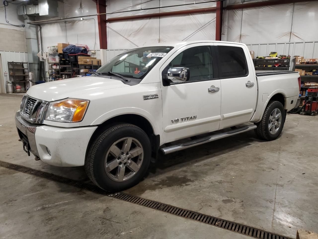 NISSAN TITAN XE