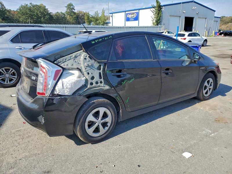 2015 TOYOTA PRIUS #3296281409