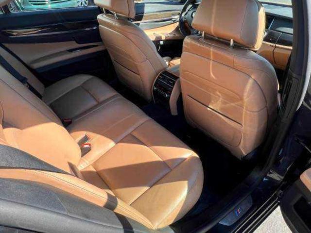 2013 BMW 750 I #3290284260