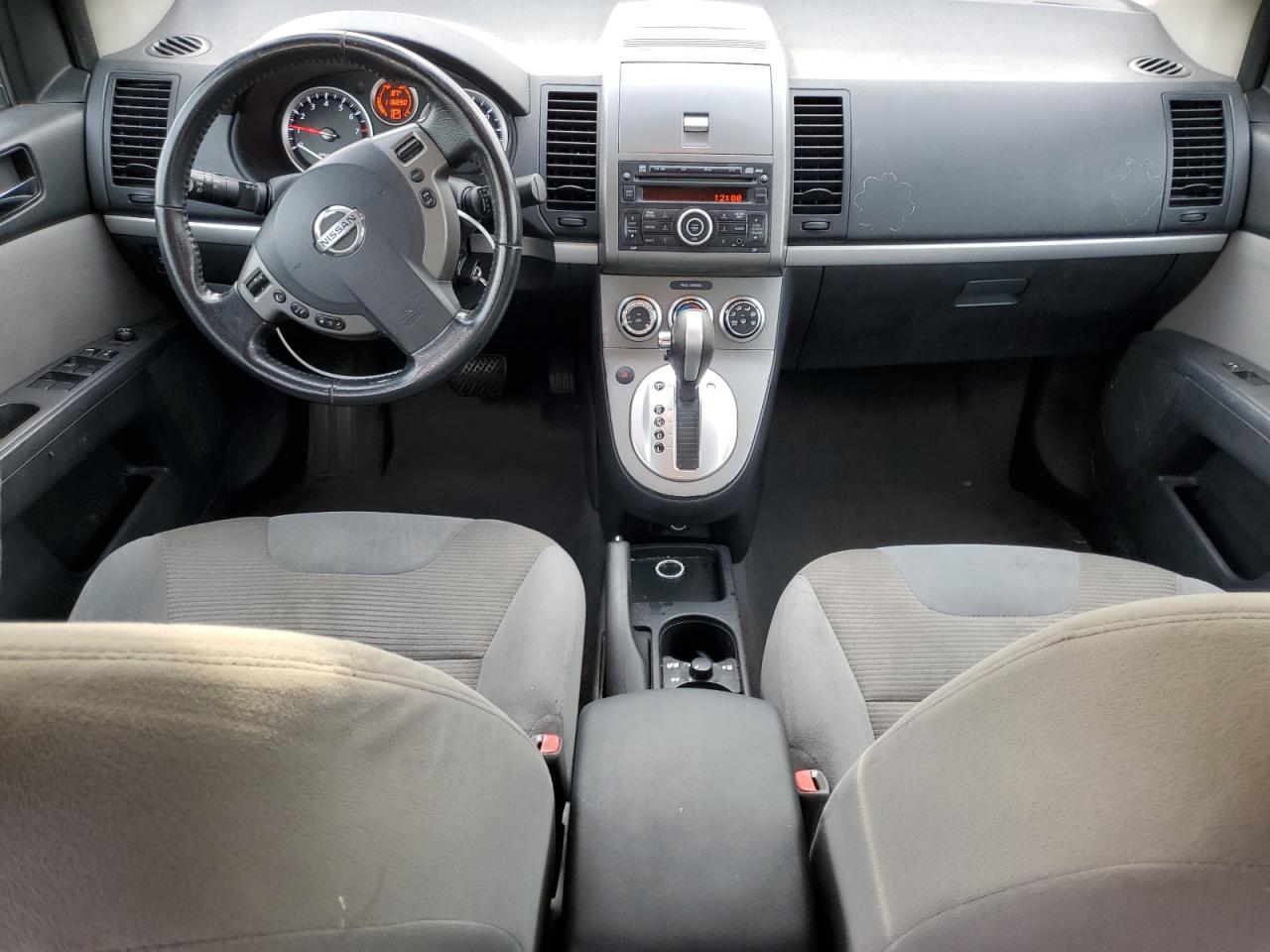 NISSAN SENTRA 2.0