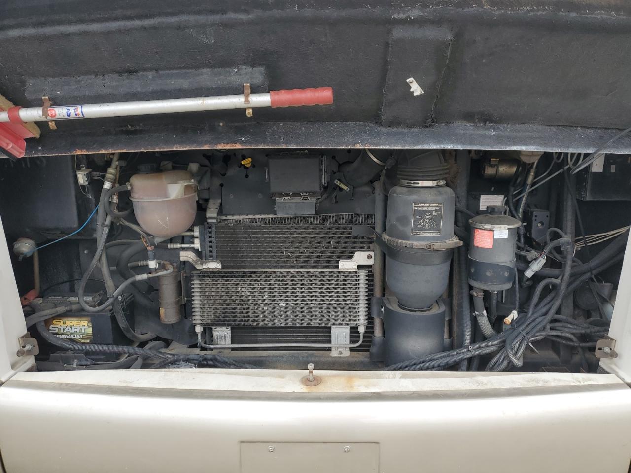 Lot #3286592198 2000 NDAR MOUNTIAN AIR