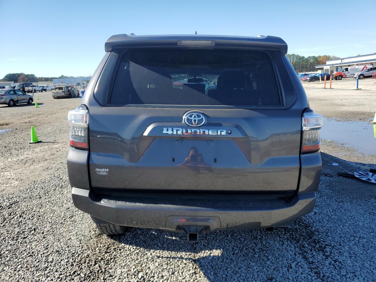 TOYOTA 4RUNNER SR5