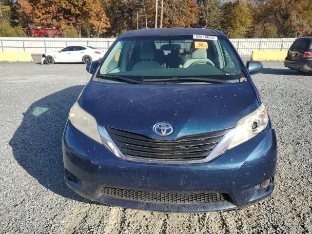 2011 TOYOTA SIENNA LE - 5TDKK3DC1BS091336