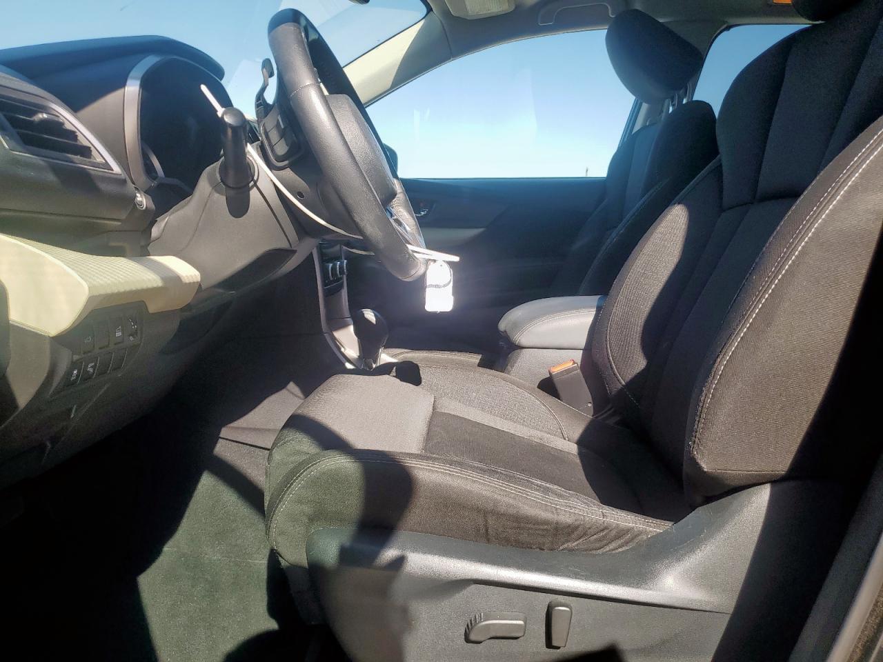 SUBARU ASCENT PREMIUM