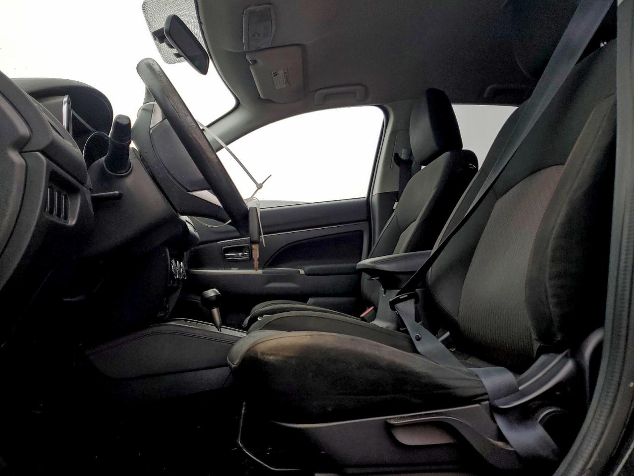 Lot #3310321998 2019 MITSUBISHI OUTLANDER