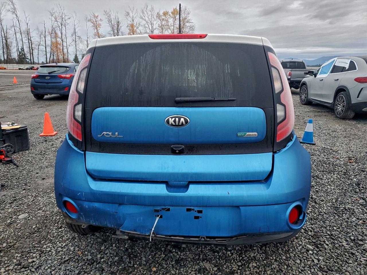 KIA SOUL EV