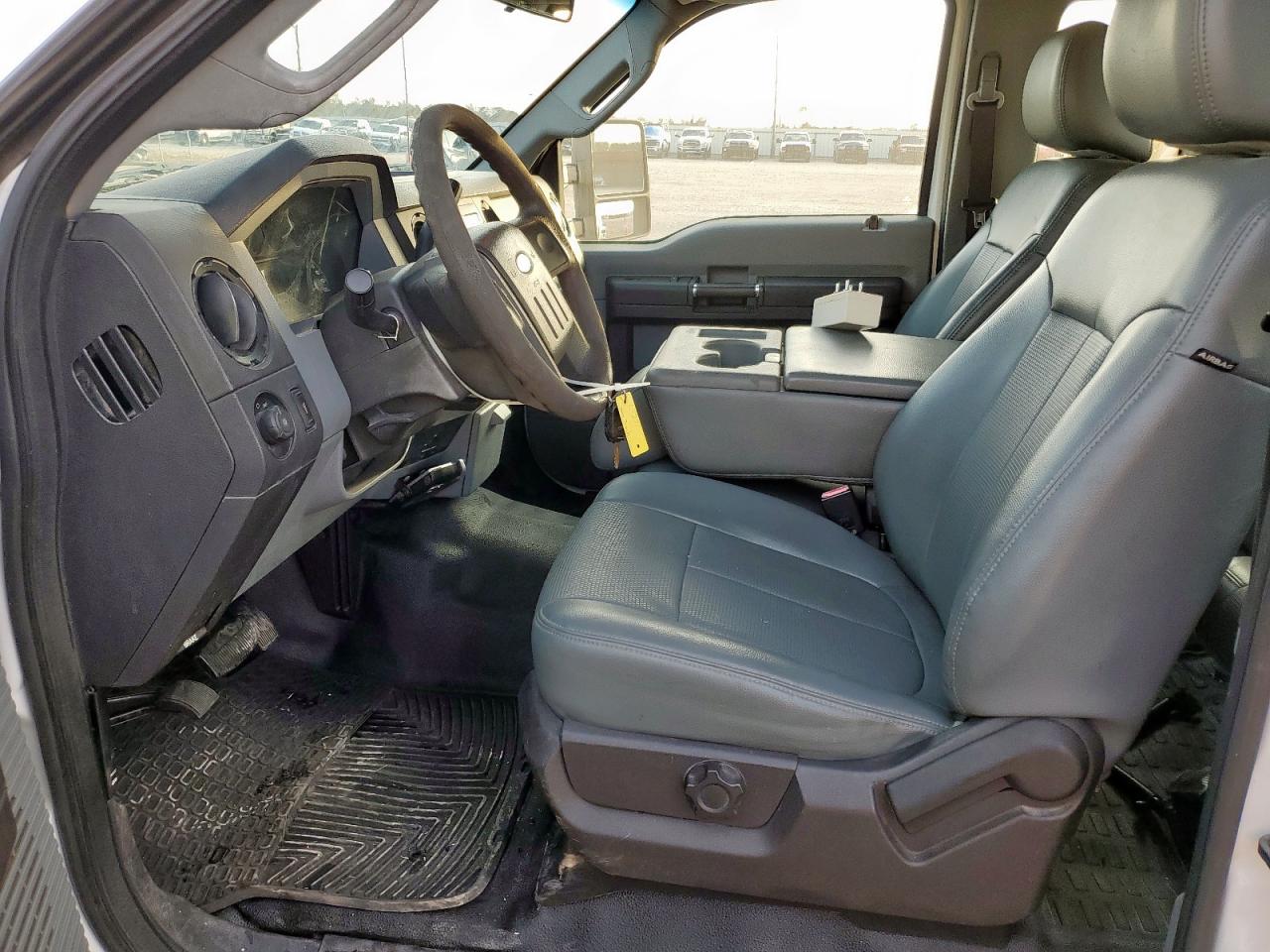 FORD F-350 SUPER DUTY