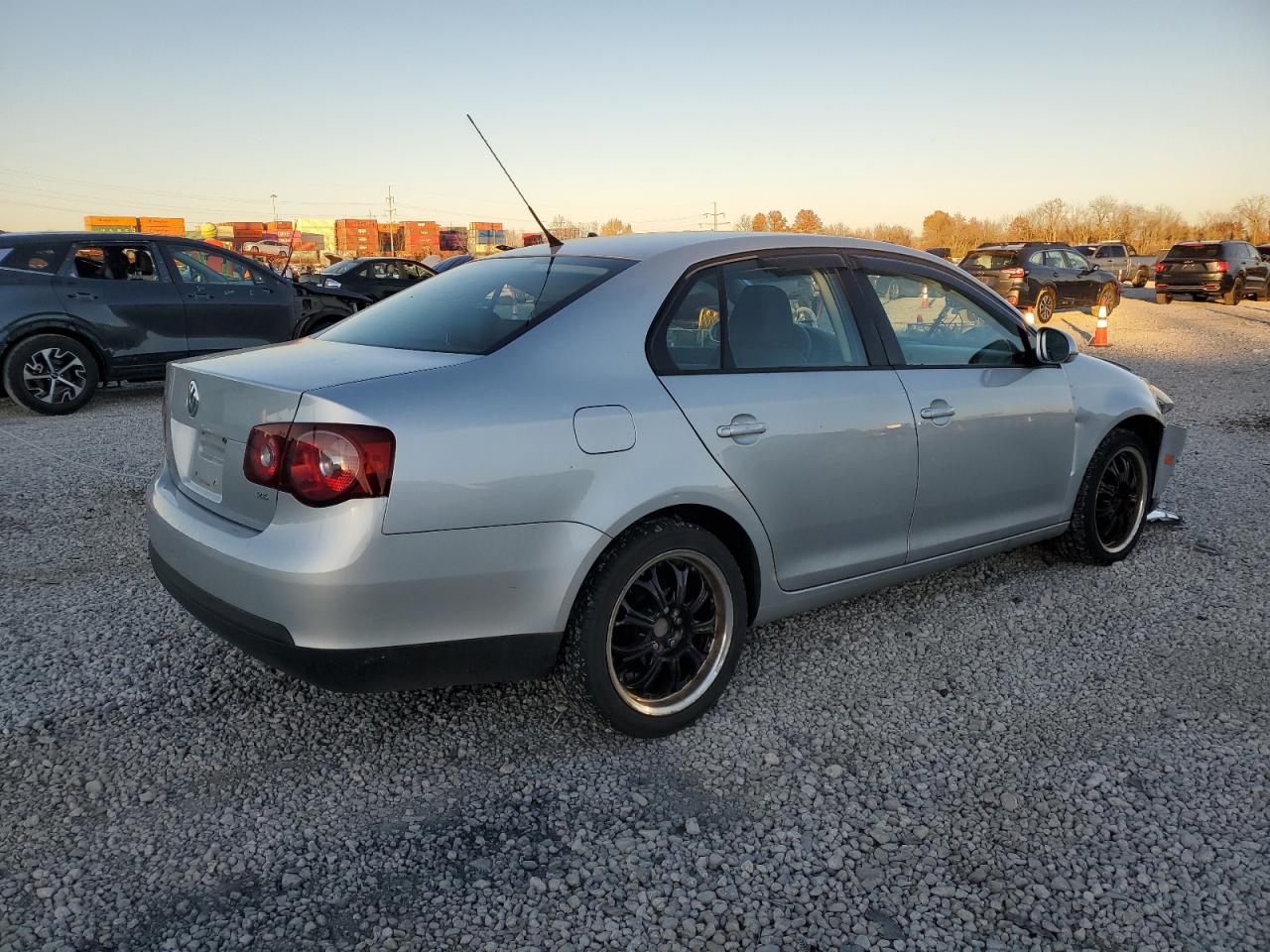 VOLKSWAGEN JETTA LIMITED