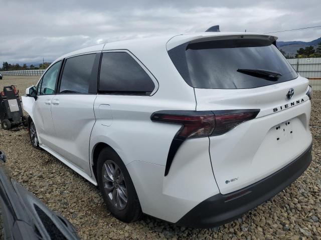 2025 TOYOTA SIENNA LE #3304812670
