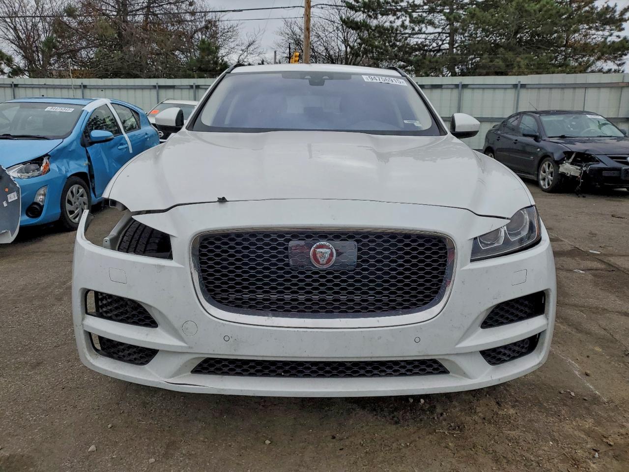 JAGUAR F-PACE PREMIUM