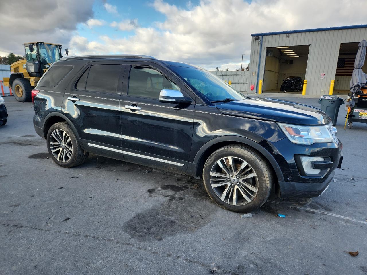 FORD EXPLORER PLATINUM