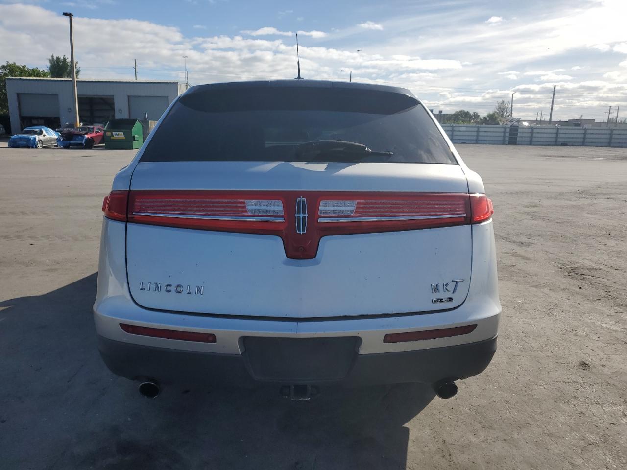 LINCOLN MKT