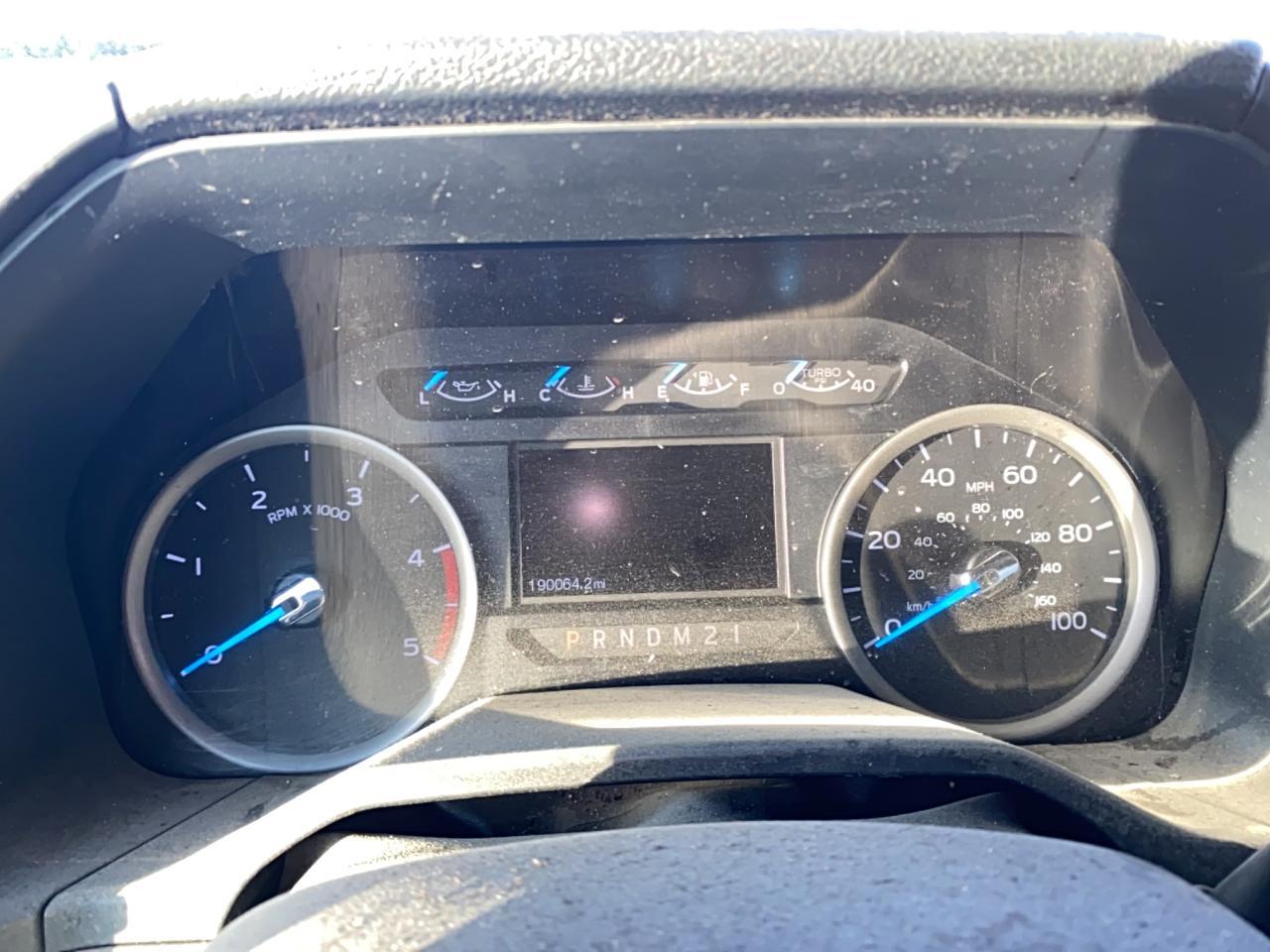 FORD F-550 SUPER DUTY