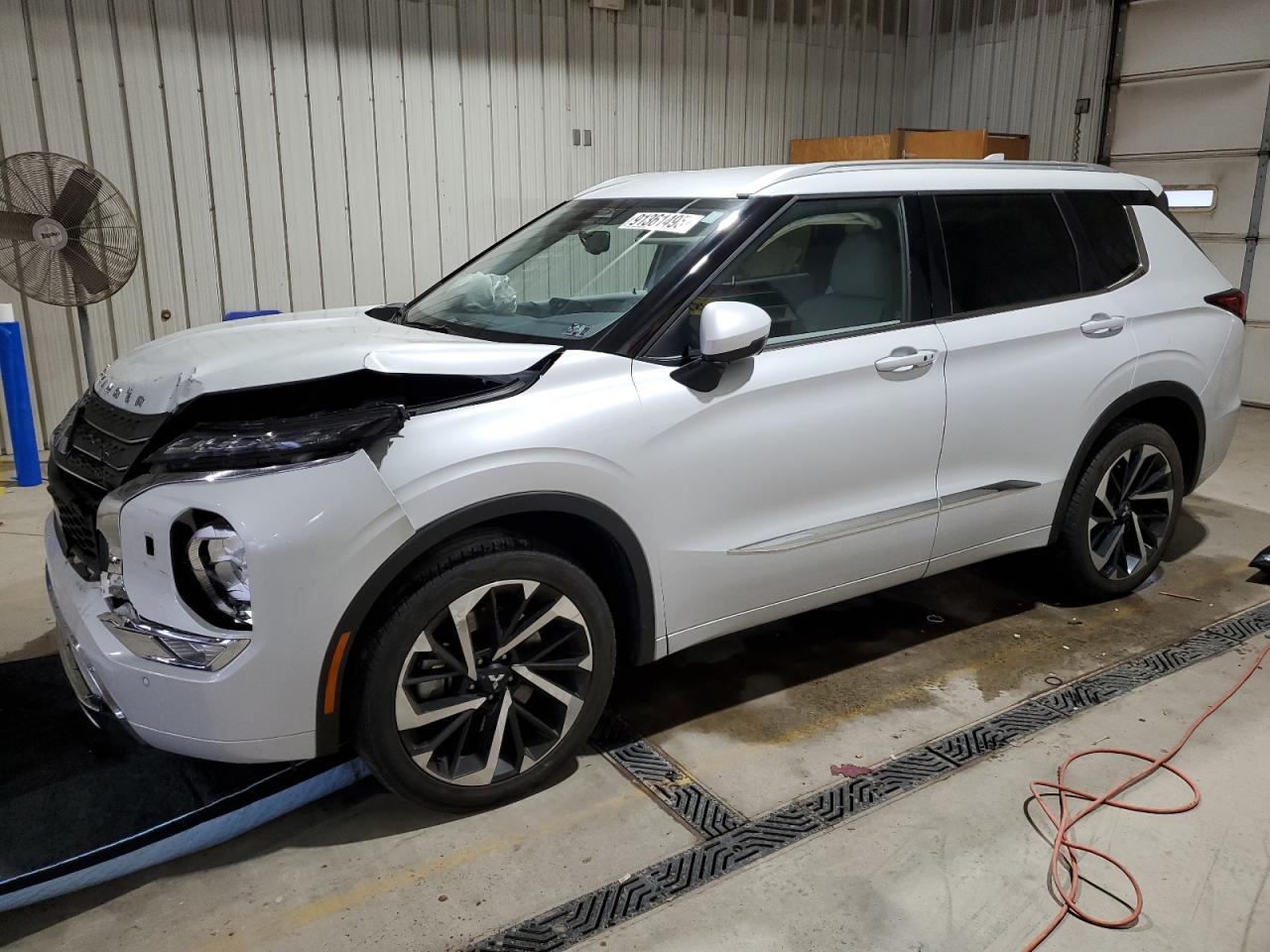 MITSUBISHI OUTLANDER SEL