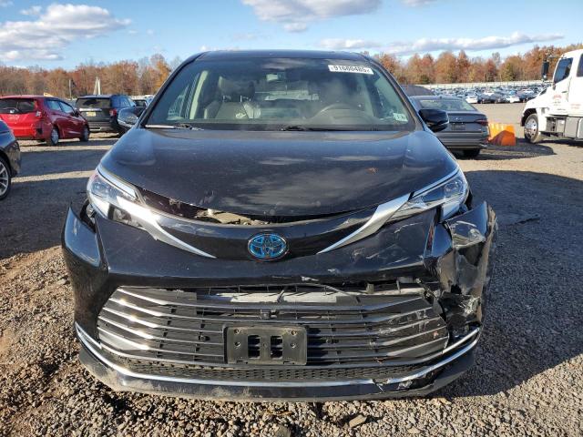 2021 TOYOTA SIENNA LIM #3294465505