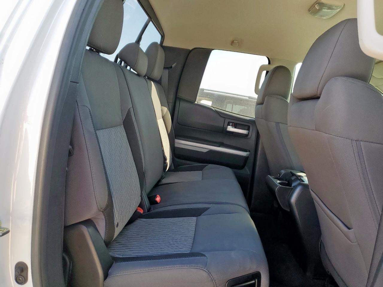 TOYOTA TUNDRA DOUBLE CAB SR