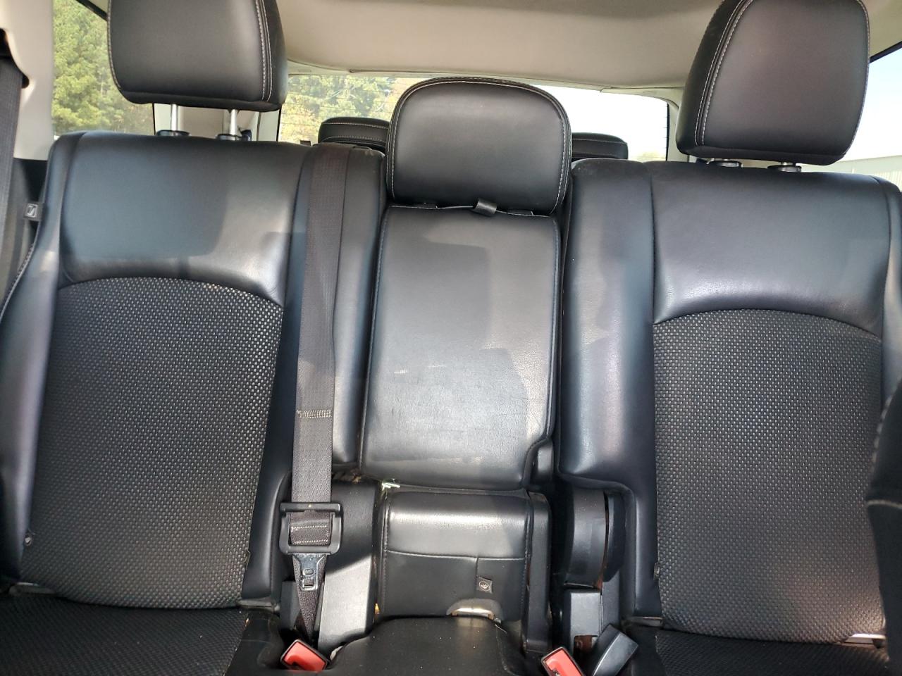 DODGE JOURNEY CROSSROAD