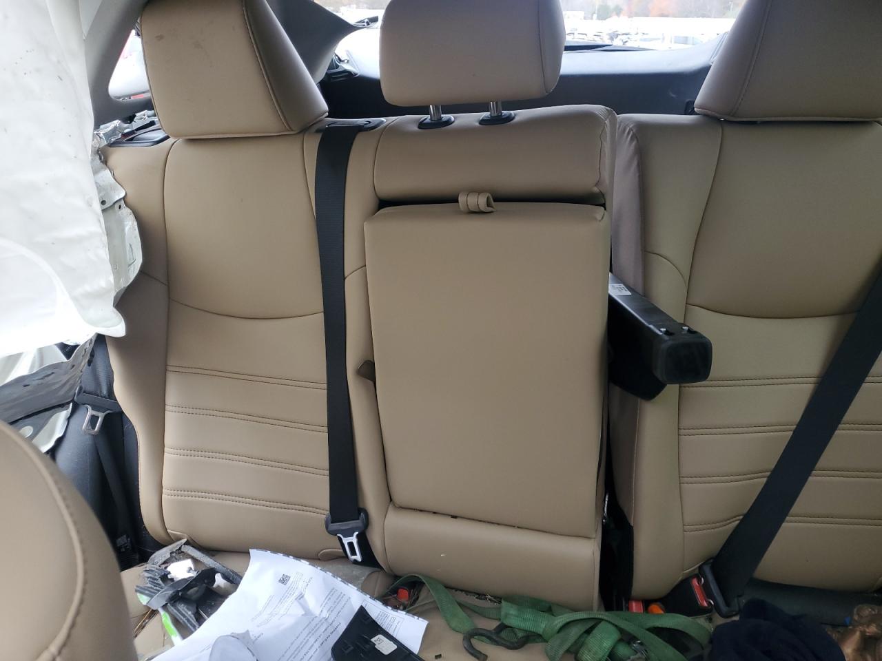 TOYOTA RAV4 XLE PREMIUM