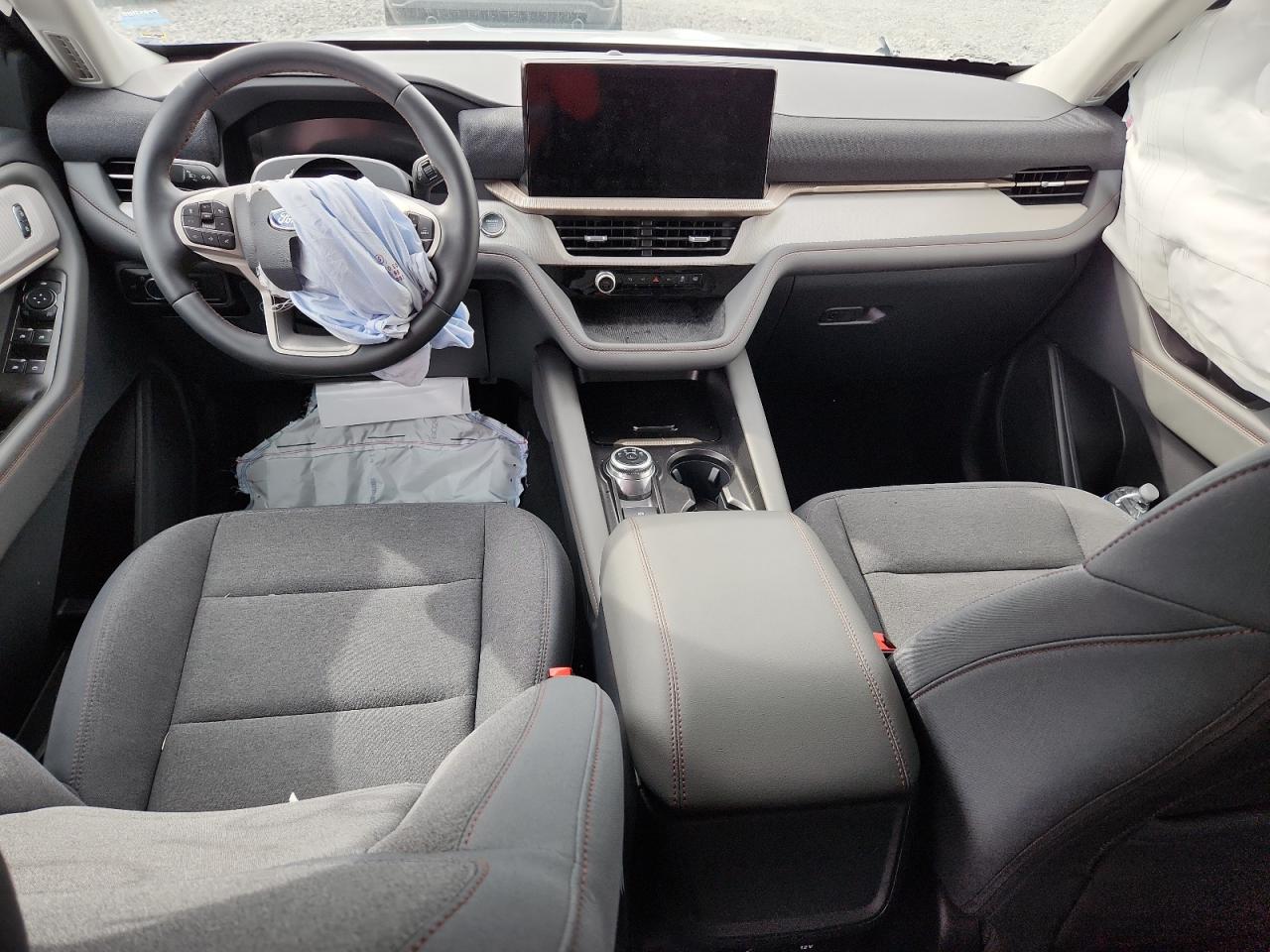 FORD EXPLORER ACTIVE