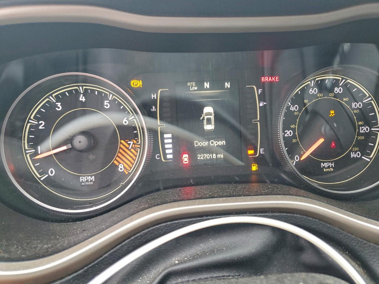 JEEP GRAND CHEROKEE LATITUDE