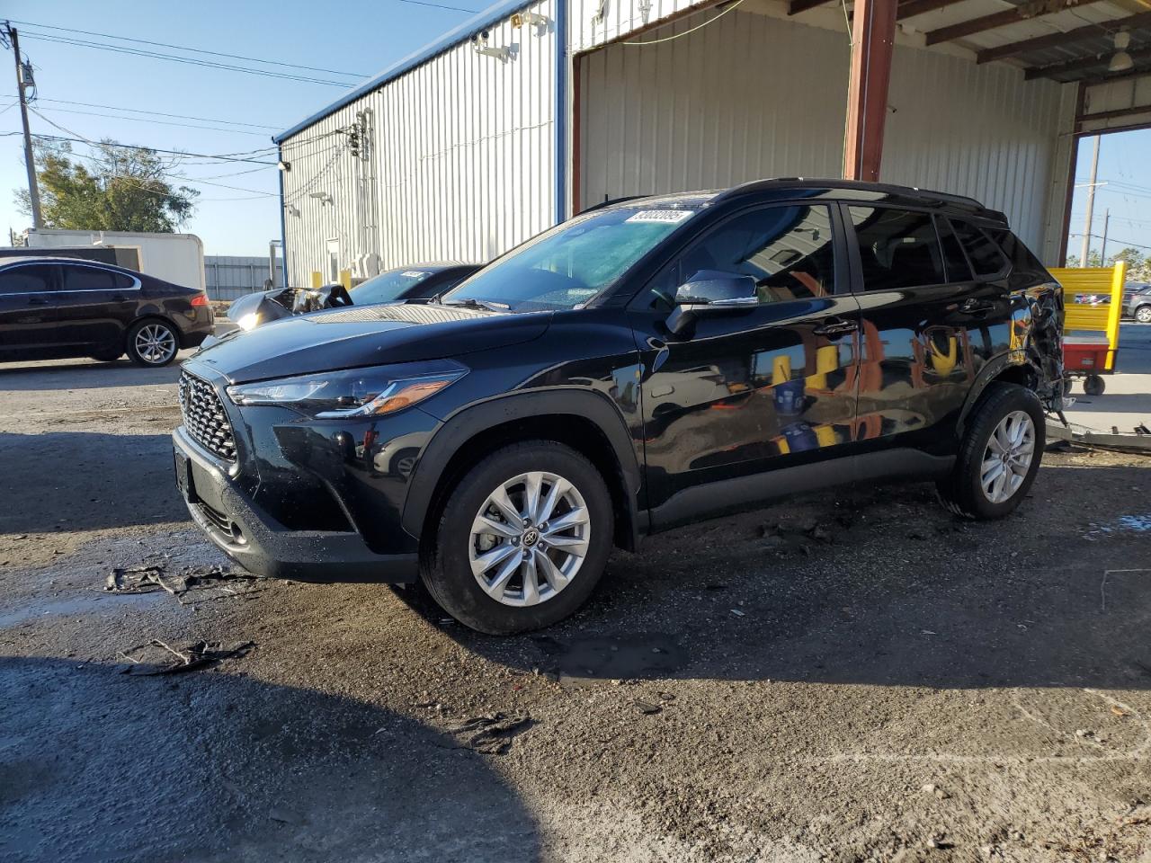 TOYOTA COROLLA CROSS LE