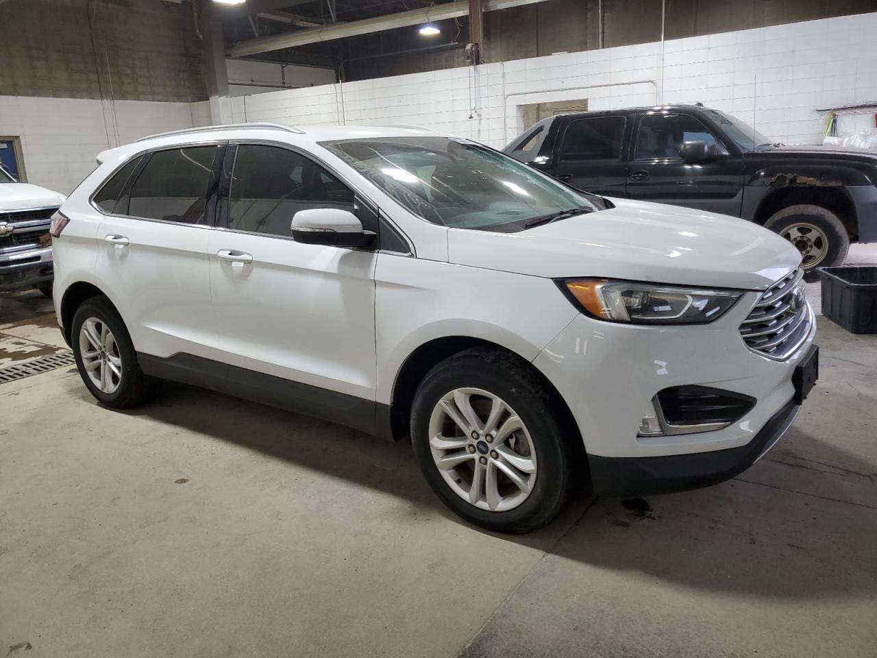 FORD EDGE SEL