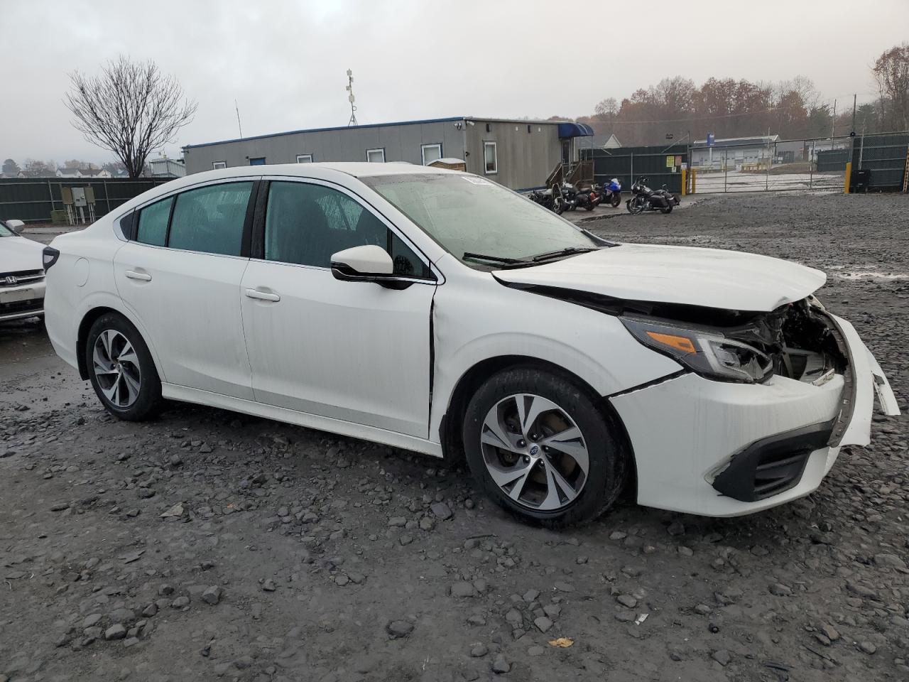 SUBARU LEGACY PREMIUM