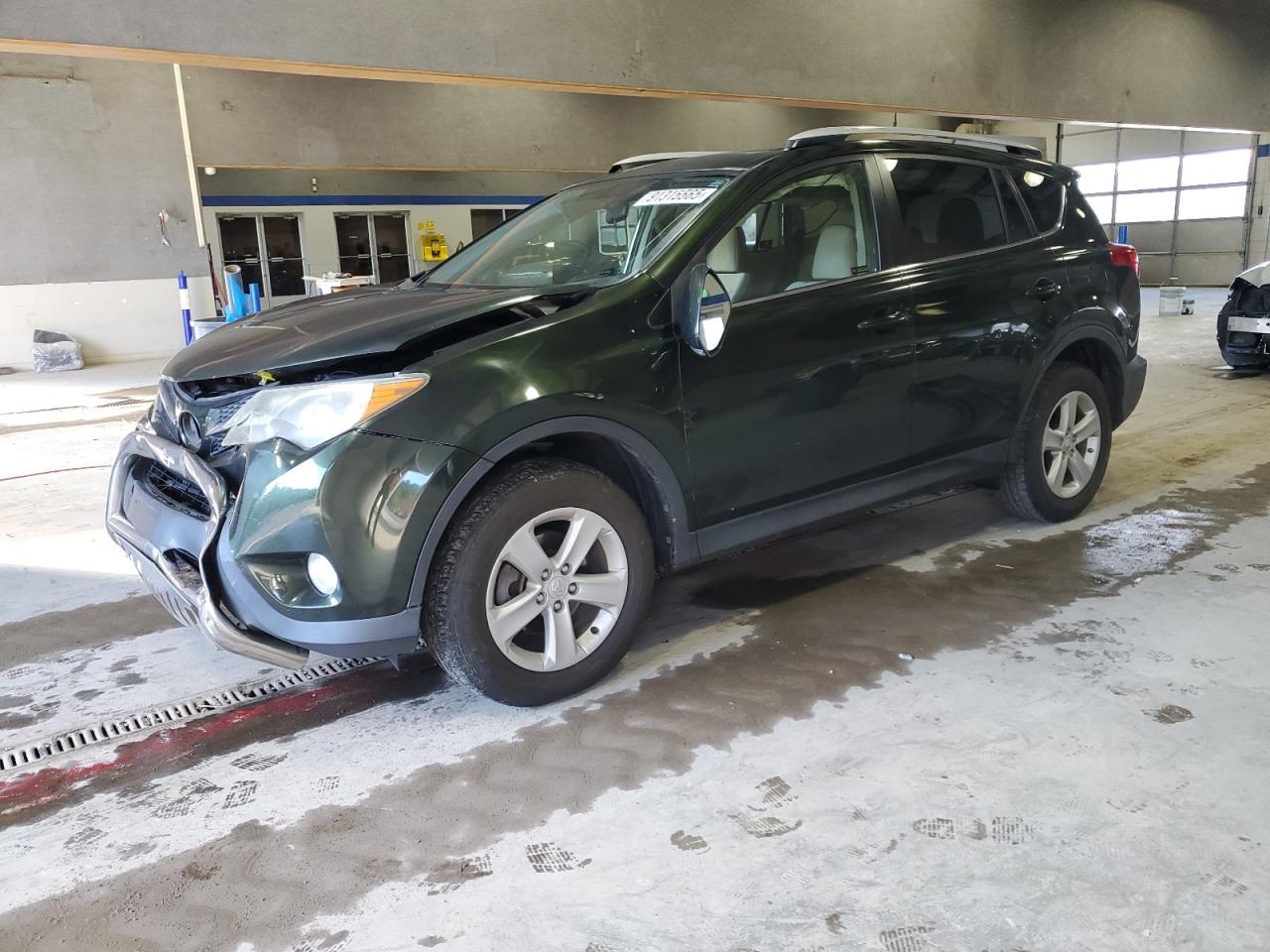 TOYOTA RAV4 XLE