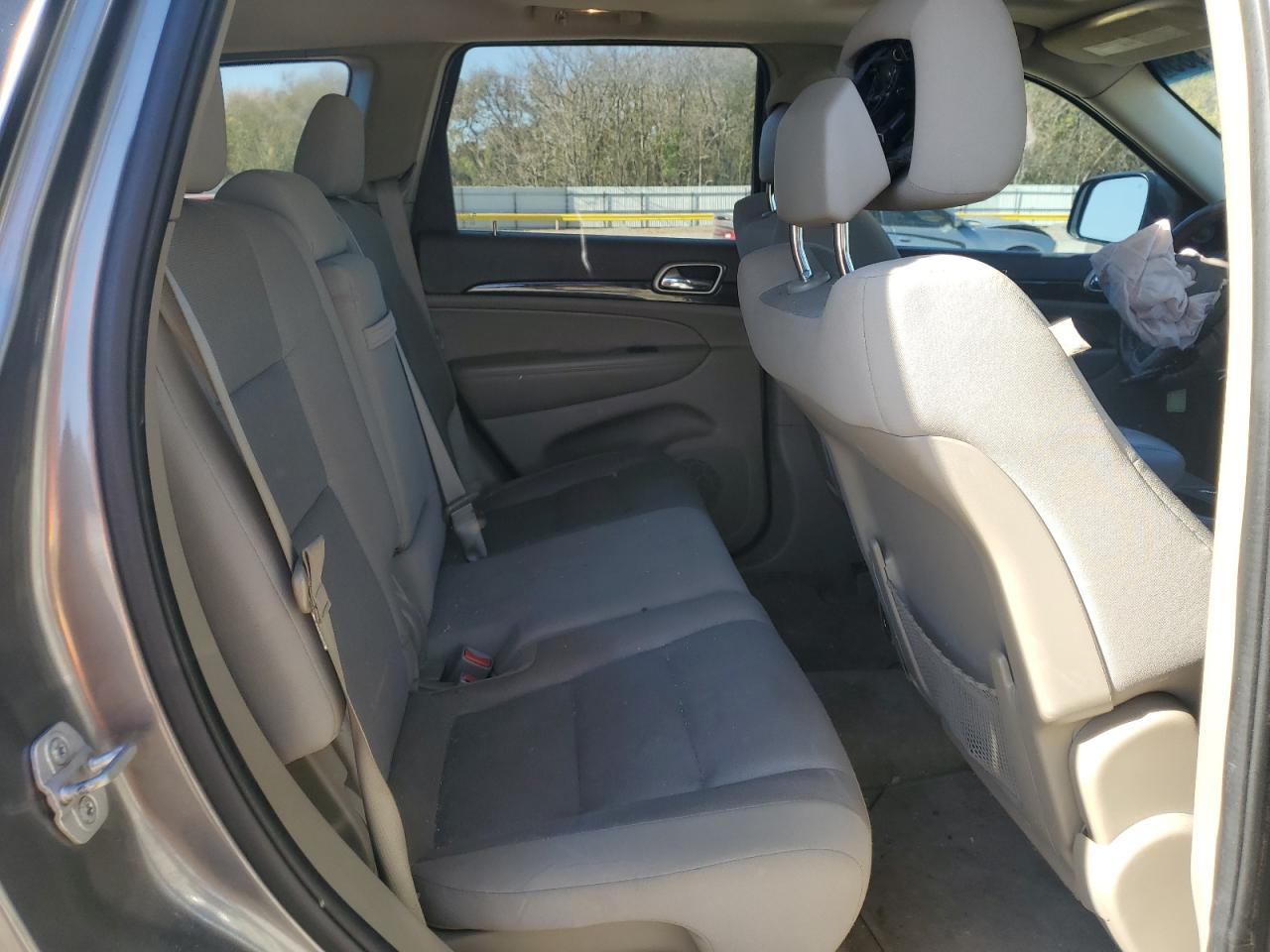 JEEP GRAND CHEROKEE LAREDO