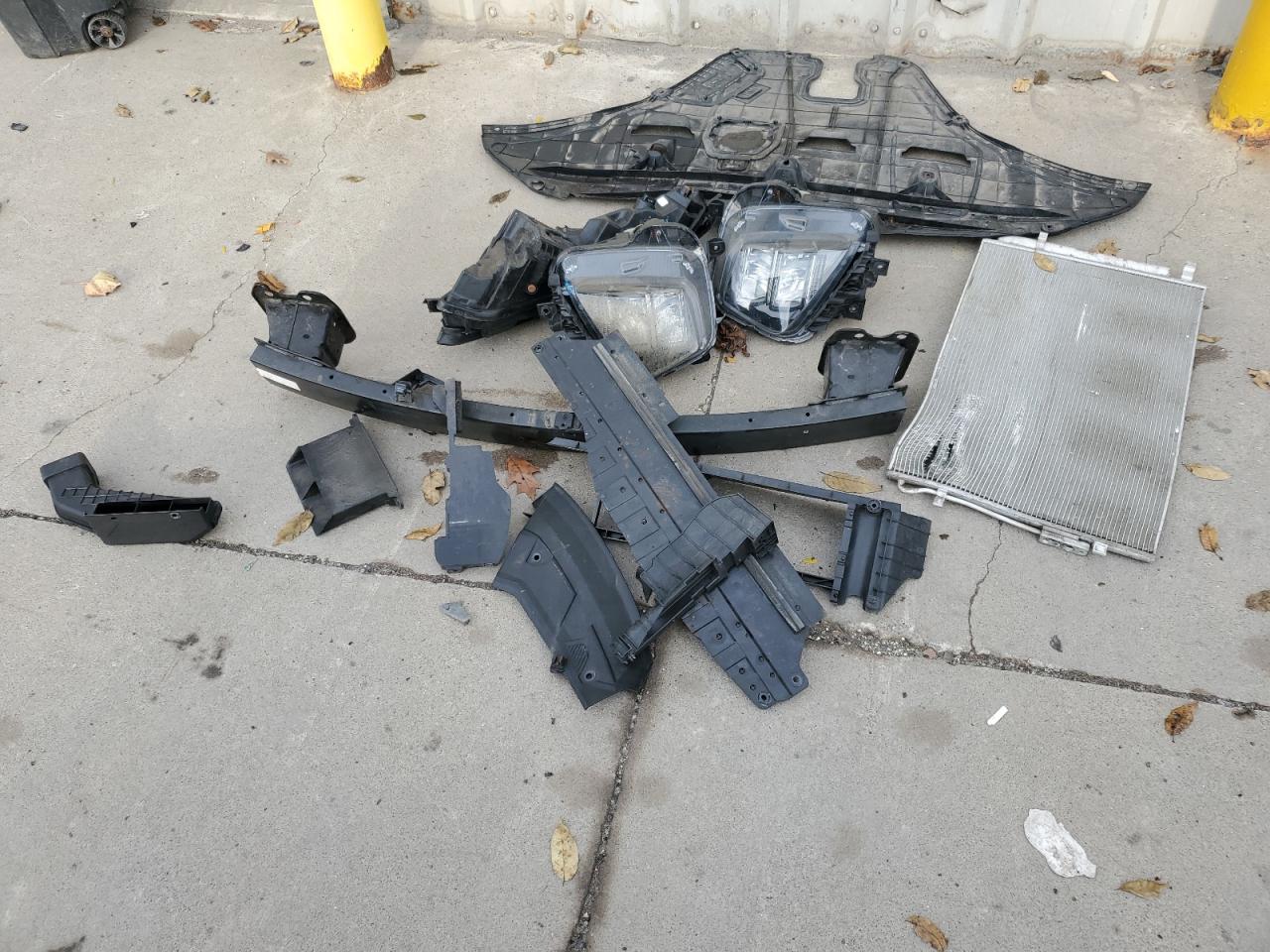 Lot #3302722021 2022 HYUNDAI TUCSON SEL