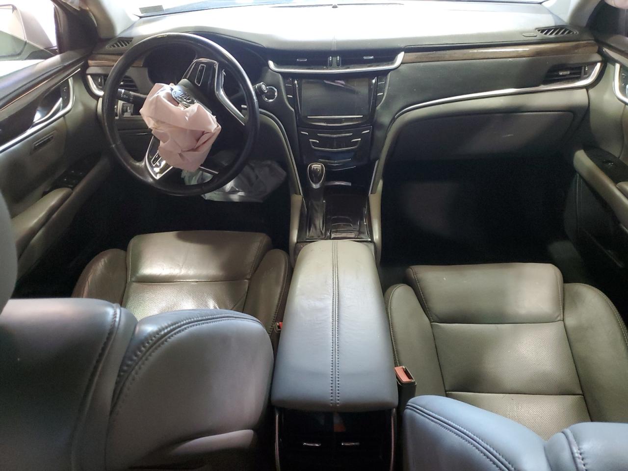 CADILLAC XTS LUXURY COLLECTION