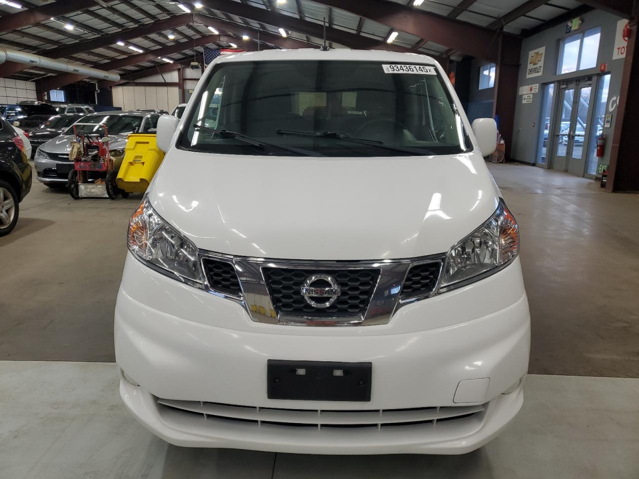 NISSAN NV200 2.5S